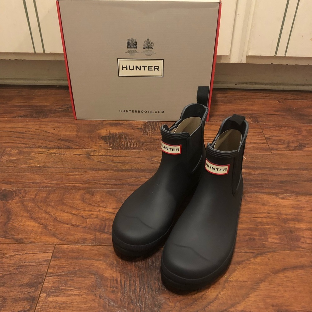 HUNTER black Chelsea ankle boots booties shoes waterproof new in box - Picture 1 of 6